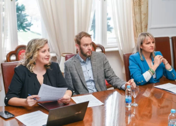 Novi projekat Grada i Univerziteta: Izgradnja ljetne pozornice i spomen-obilježja pored Pravnog fakulteta