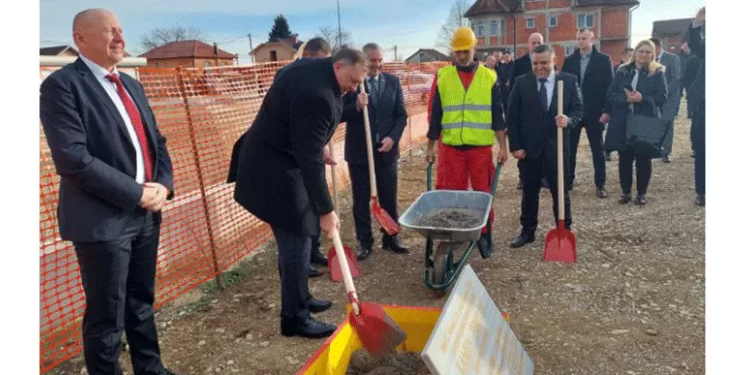 Biće posla za 400 radnika: Položen kamen temeljac za izgradu postrojenja u Mahovljanima