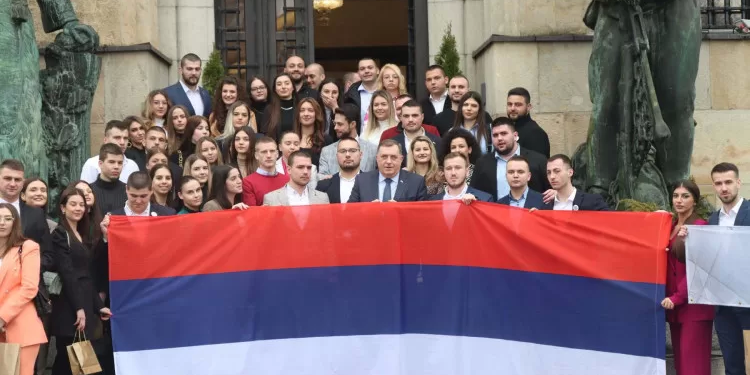 Dodik: Još čvršća institucionalna podrška srpskom narodu na Kosovu i Metohiji