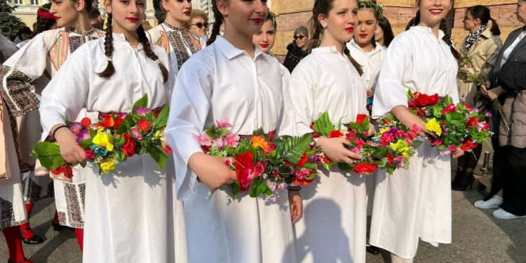 Litijom i bogatim kulturno-umjetničkim programom: Obilježen praznik Lazareva subota – Vrbica