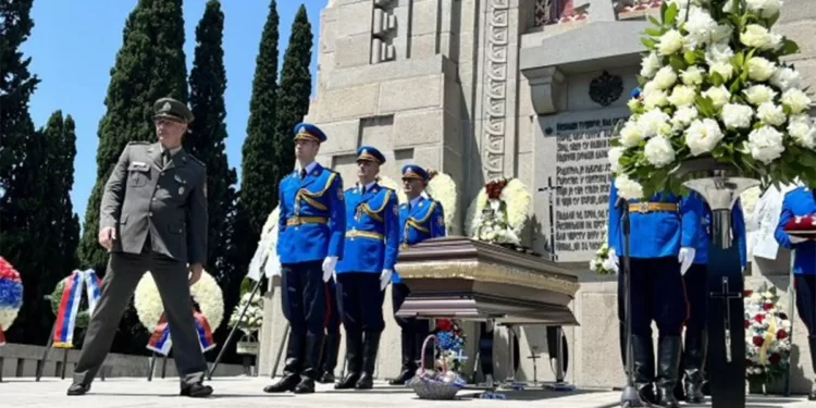 Solun: Uz himnu “Bože pravde” sahranjen čika Đorđe Mihailović