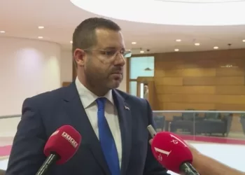 Kovačević: Ustavni poredak želi da sruši stranac bez legitimiteta