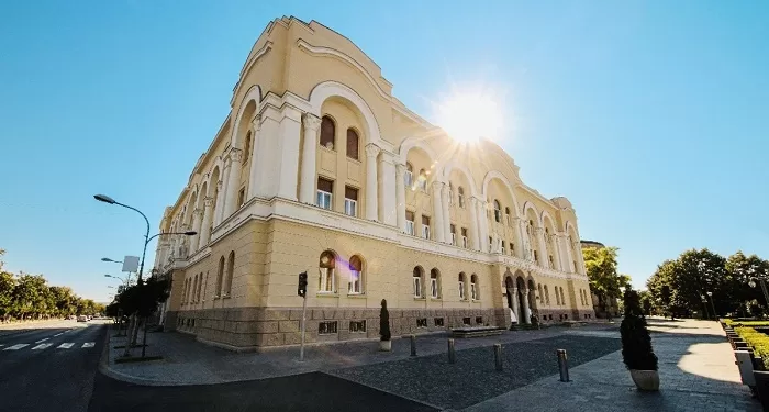U Art dvorištu Banskog dvora: Koncert niškog sastava „El Jazzyra“ u subotu