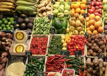 Voće i povrće koje na sebi ima najviše i najmanje pesticida