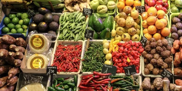 Voće i povrće koje na sebi ima najviše i najmanje pesticida