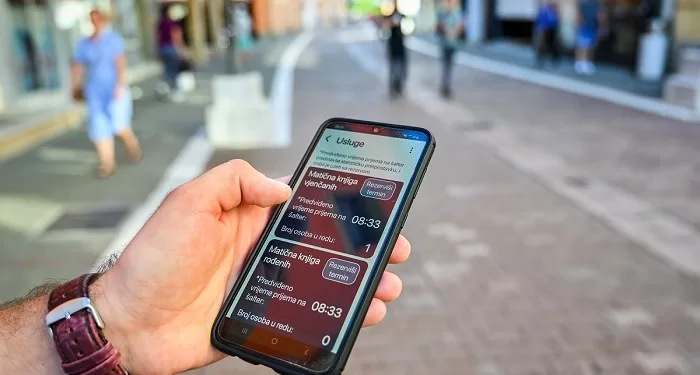 Modernizovan red sistem u Gradskoj upravi: Lakše do upisa u matične službe
