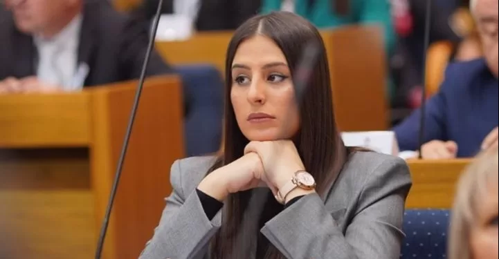 Vukomanović: I trudnice zaposlene na UKC-u moraju da plate preglede, katastrofalna situacija