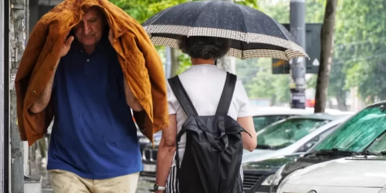 U utorak pretežno oblačno i nestabilno vrijeme sa kišom i pljuskovima