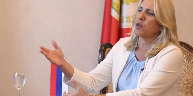 Cvijanović: Šmit svjestan da stoji na staklenim i nelegalnim nogama