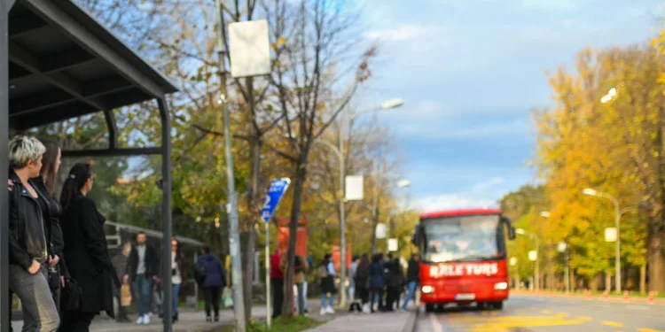 Stanivuković: Od marta karta za javni prevoz marku i po, od aprila besplatno za penzionere