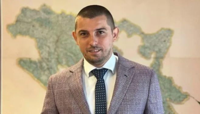 Šulić: U Srpskoj nije zapaljena nijedna zastava za razliku od FBiH