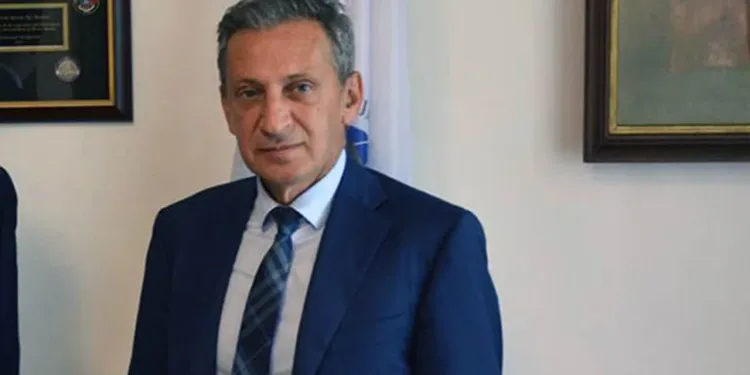 Postupak protiv policajaca: Unijeli telefon Osmici u ćeliju