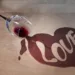Prosuli ste vino po tepihu? Evo čime ćete ga najlakše očistiti