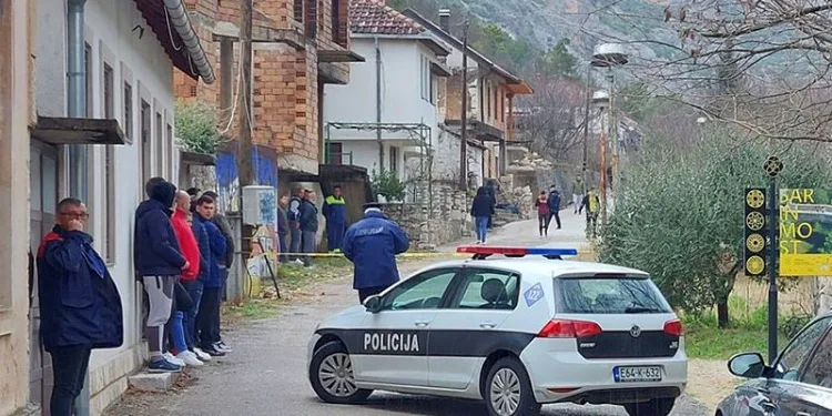 Potraga za dvojicom mladića, sumnja se da su vozilom upali u rijeku