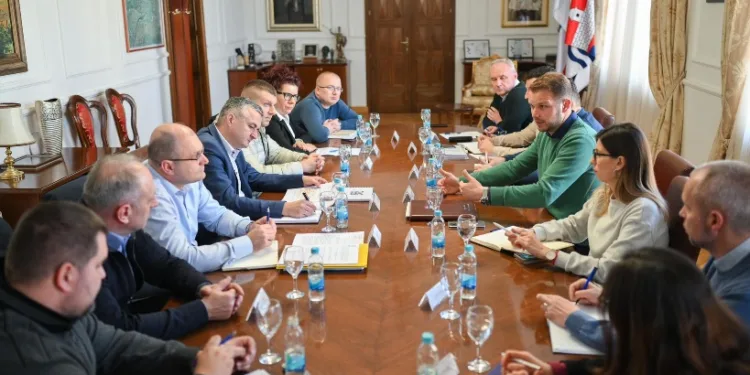 Stanivuković najavio jeftinije i besplatne karte: Slijedi najveća reforma javnog prevoza
