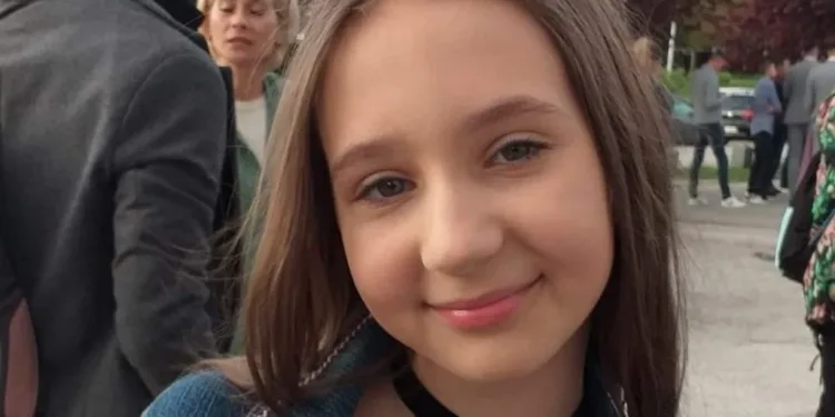 Pozivom na 17046 darujete 2 KM za liječenje djevojčice Alme Kamarić