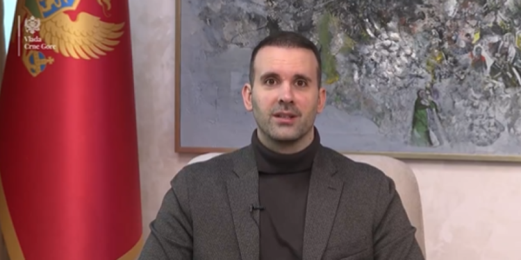 Crna Gora isplatila najnižu penziju u iznosu od 450 evra
