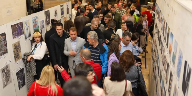 Za Ivanino liječenje: Ovog vikenda posjetite najveću humanitarnu izložbu u Domu omladine (FOTO)