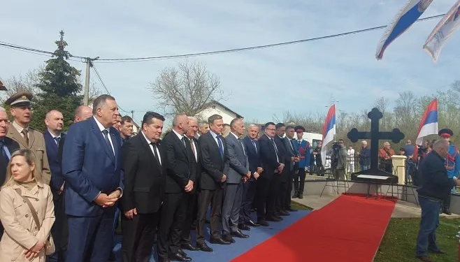 Zločin bez kazne: Sjećanje i pomen svirepo ubijenim srpskim civilima u Sijekovcu