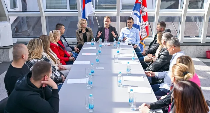 Više porodica ostvarilo uštede: Gradonačelnik uručio nova rješenja o besplatnim građevinskim dozvolama