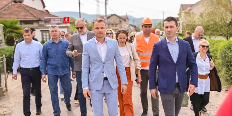 Gradonačelnik obišao radove na izgradnji glavne saobraćajnice kroz naselje Česma