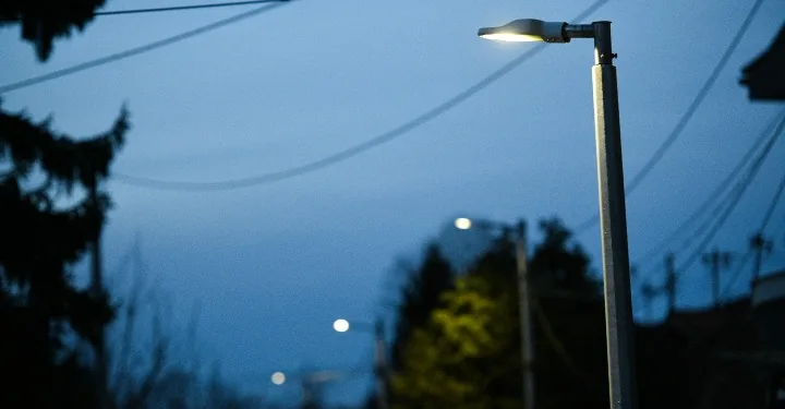 Radovi u toku: Nova LED rasvjeta u Debeljacima