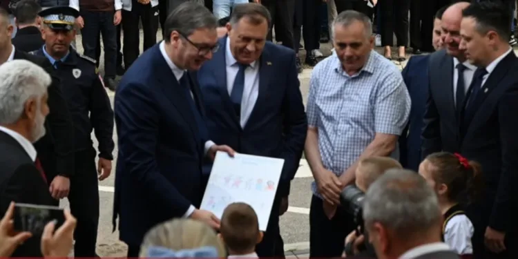 Vučić nakon posjete Bileći: Sa ljudima razgovarano o tome kako žive, šta im je potrebno