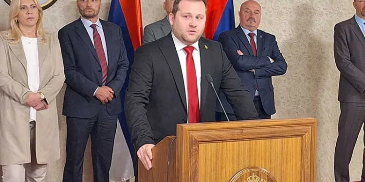 Lukić: Pravni paradoks – Tužilaštvo dokazuje da je neko kriv jer je poštovao zakon
