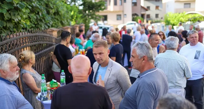 Nakon vodovodne i kanalizacione mreže Ulica Šargovačkih đaka dobila asfalt