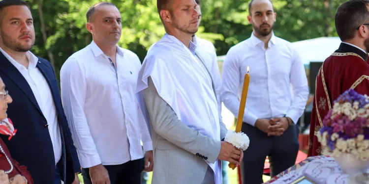 Osveštani temelji crkve u naselju Pavlovac, gradonačelnik  kum