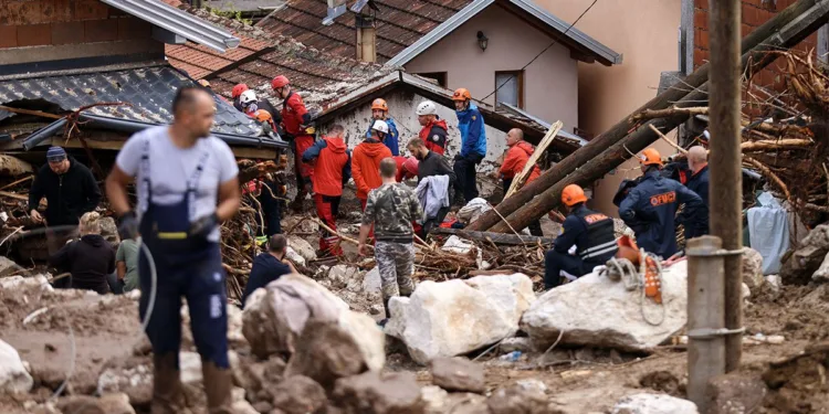Trninić: Jako loša i teška  situacija, kiša i mrak prekinuli potragu u Jablanici