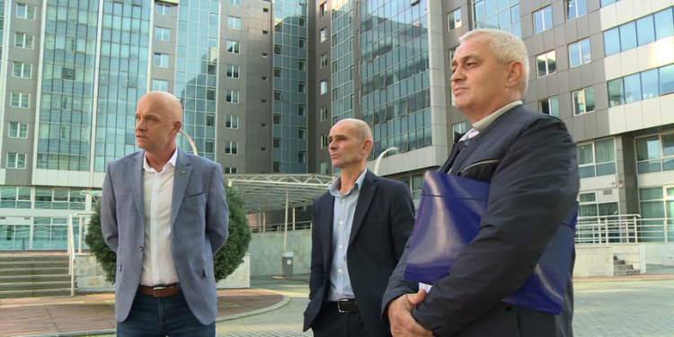 Radnici “Željeznica” bez plate, Vlada ne izmiruje obaveze