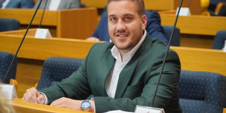 “Ne važi kad on gasi” Drinić: Dirljiva poruka Dodika o gašenju svjetla