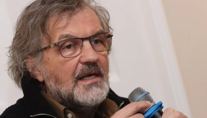 Kusturica: BiH liči na voz koji piči prema provaliji
