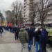 Građani čekaju u redu: Veliko interesovanje za karte za utakmicu Borac – Rapid