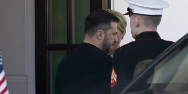 Sukob se nastavlja: Zelenski odbio da se izvini Trampu, optužio ga da laže