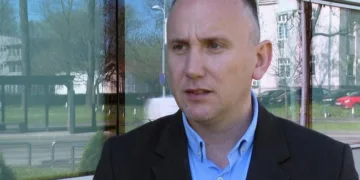 Kojić: Skrnavljenje spomen-ploče na Vracama pokazuje mržnju prema svemu srpskom