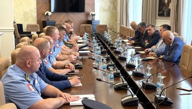Srpska bezbjednosno i institucionalno stabilna