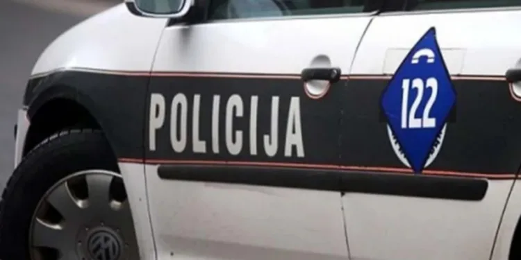 Incident kod Cazina: Starac htio da se skine pred djevojčicom, mještani ga pretukli