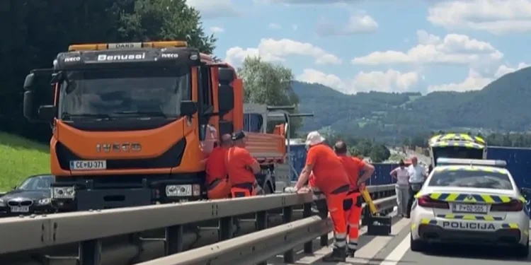 Detalji tragedije u Sloveniji: Ukrajinac kombijem naletio na kamion koji je vozio Rus