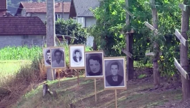 Fotografije srpskih žrtava da podsjete na stravične zločine nad više od 600 ubijenih civila i boraca iz srednjeg Podrinja