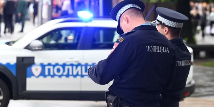 Maloljetnik divljao motociklom u Banjaluci, kažnjeni i on i roditelji