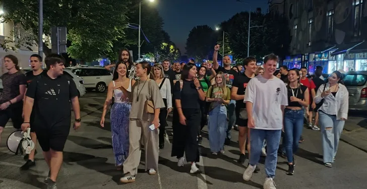 Protesti širom Srbije u znak podrške uhapšenim studentima