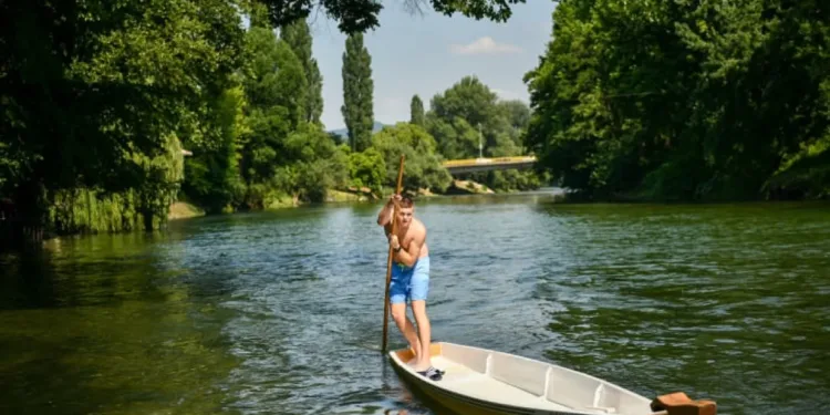 U utorak sunčano i toplije