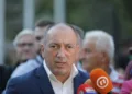 Crnadak: Narod jedva čeka da mu se Dodik skine sa grbače