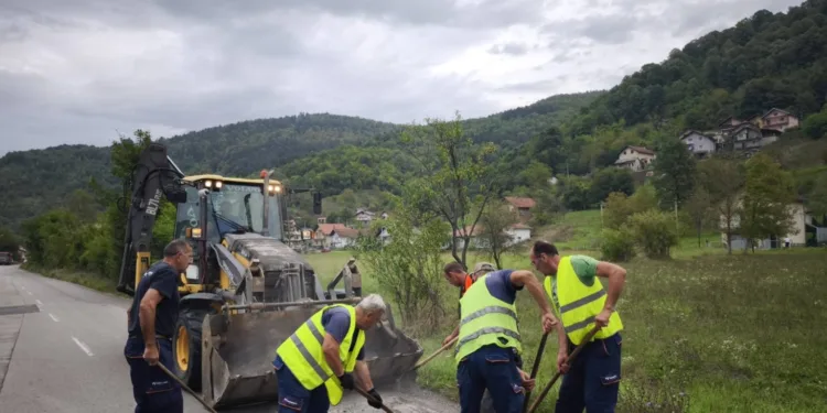 Sanacija udarnih rupa na području grada