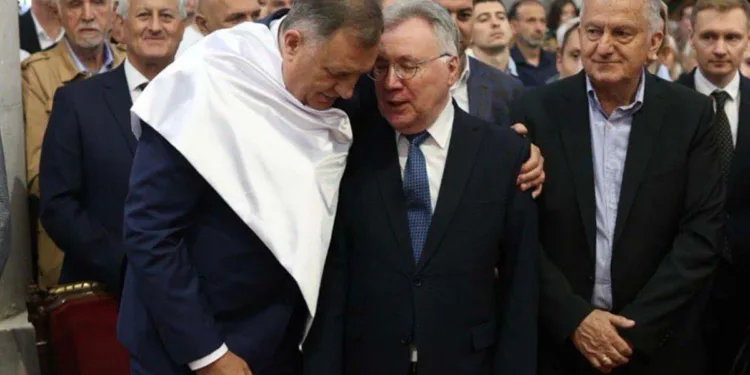 Dodik: Prva liturgija – istorijski dan za Srpsku
