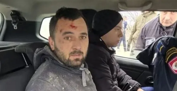 Monstrumu 45 godina robije, za ubistvo sina i supruge