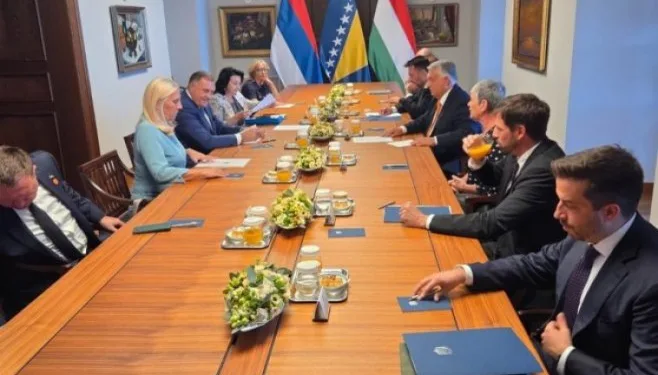 Dodik i Cvijanović sa Orbanom u Budimpešti