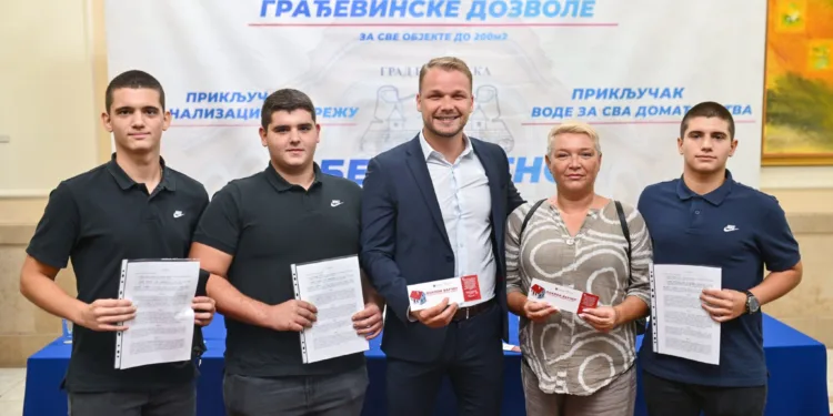 Uručena nova rješenja za besplatne građevinske dozvole
